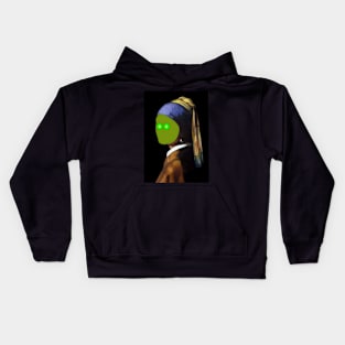 Girl with a pearl earing Kids Hoodie